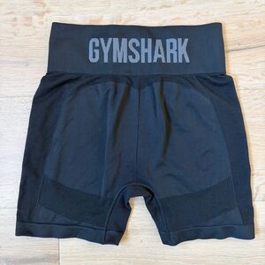 Gymshark Women’s Seamless High Waisted Training Shorts 5” Black Size L *N19